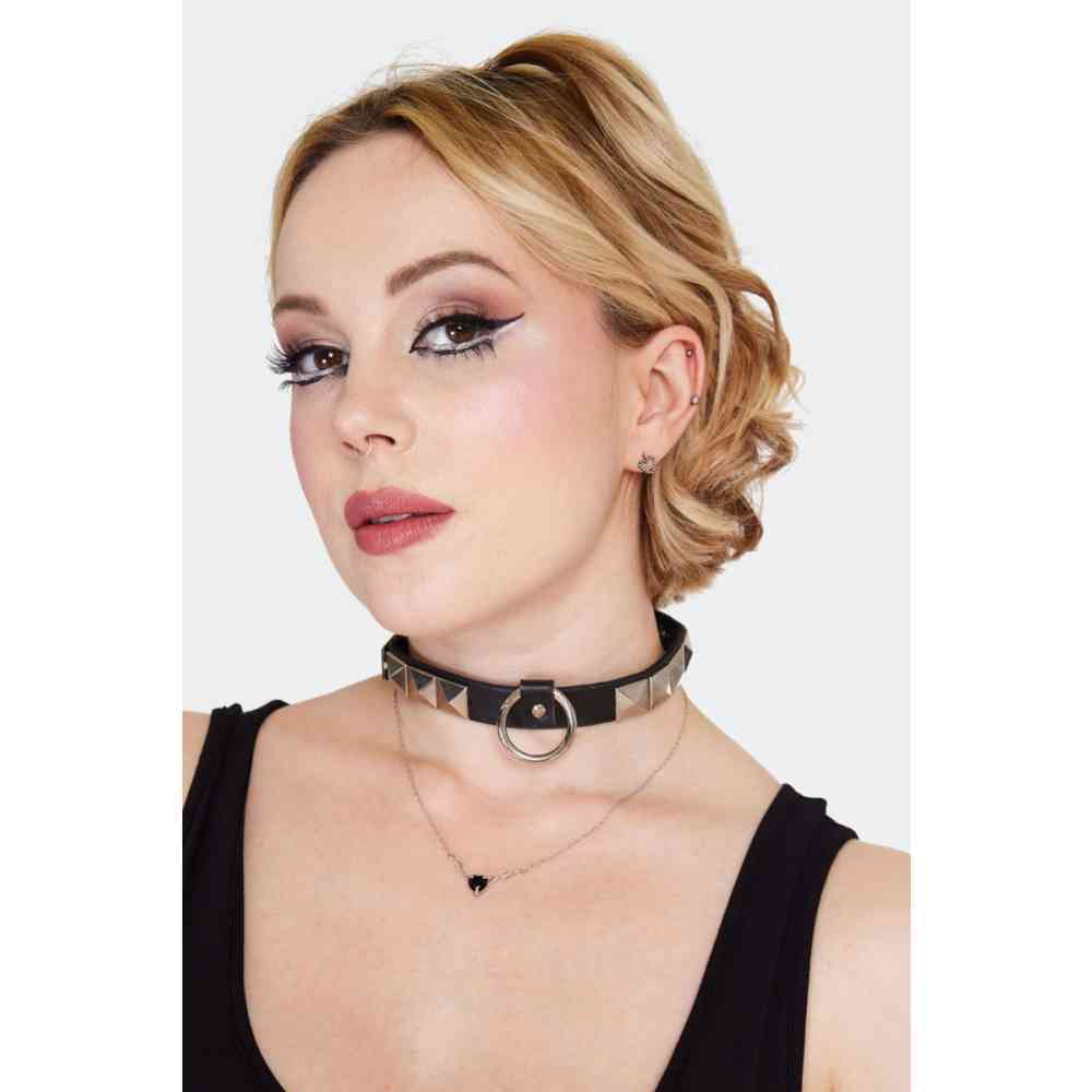 Jawbreaker - Beaded Heart Stud oorbellen - Zilverkleurig